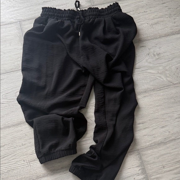 None Pants - Stylish Black Textured Pants